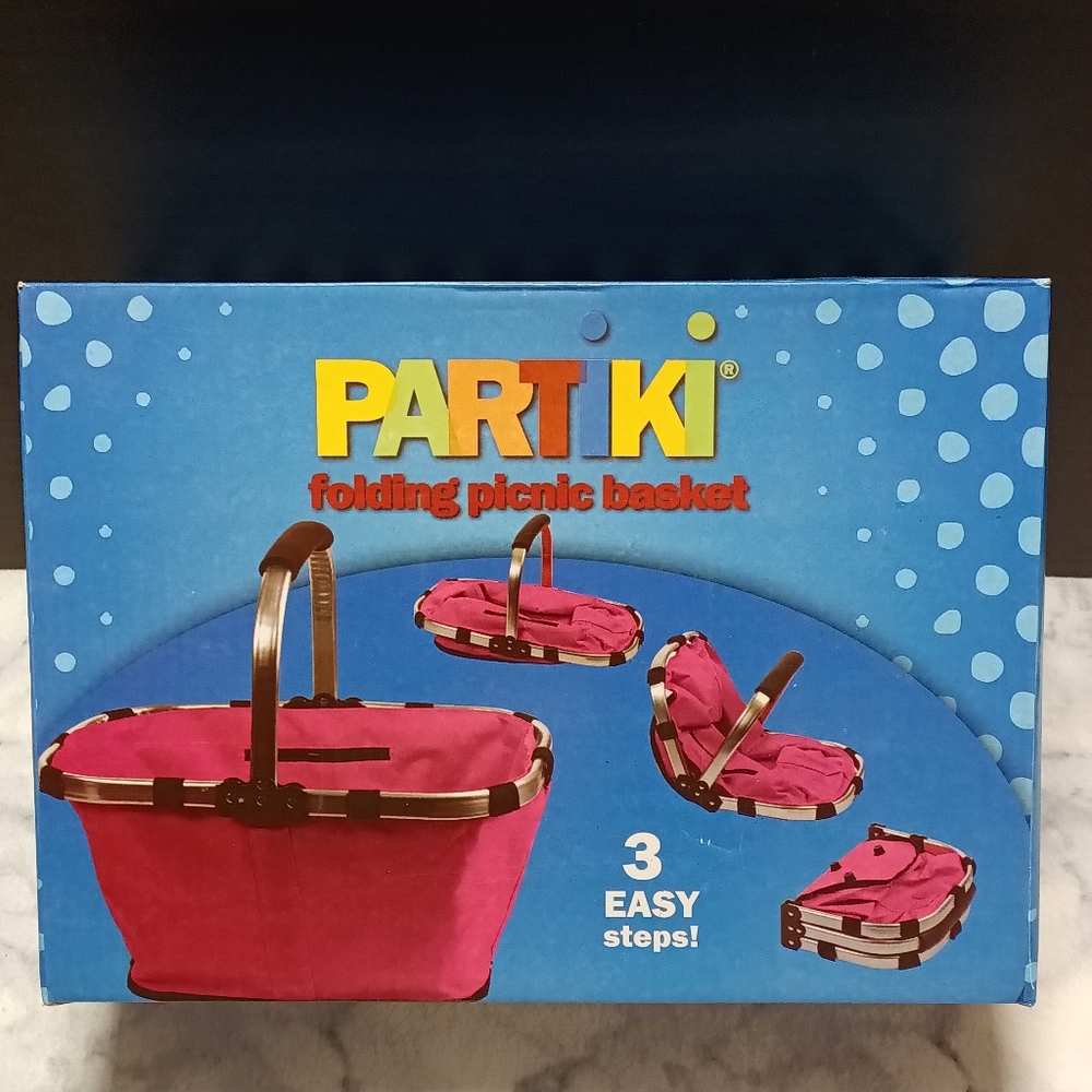 Partiki pink folding picnic basket new in box